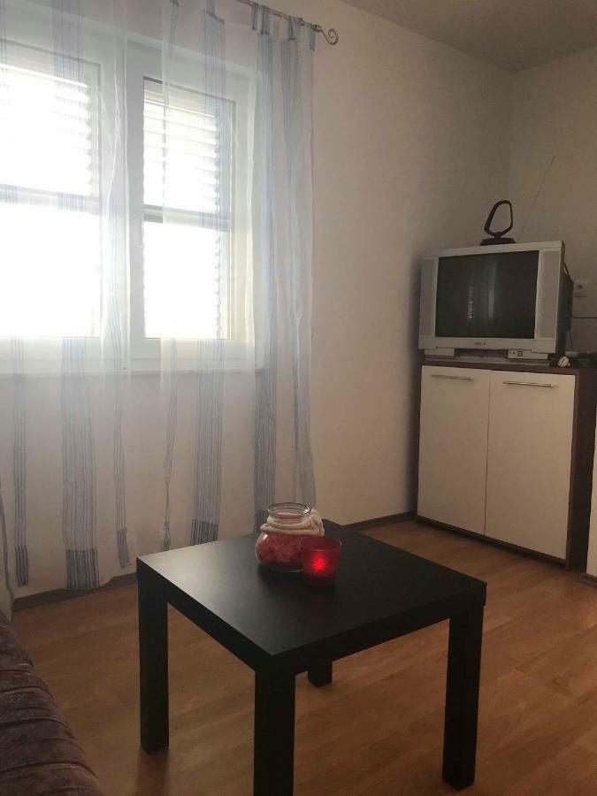 Apartament Sekler Ante Tribunj Tribalj Zewnętrze zdjęcie